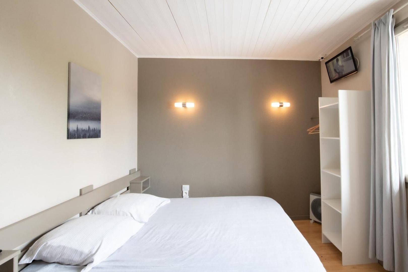 Chez Jostel - Chambre 5 Genay  Exterior photo